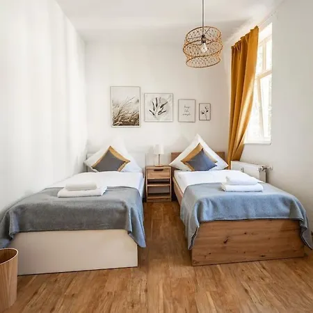 شقة Nest - Hell Und Gemuetlich Im Herzen Fuldas *