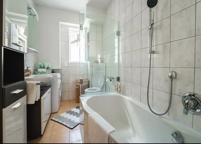 Nest - Hell Und Gemütlich Im Herzen Fuldas * Fulda